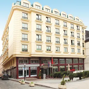 4* Szálloda Kent